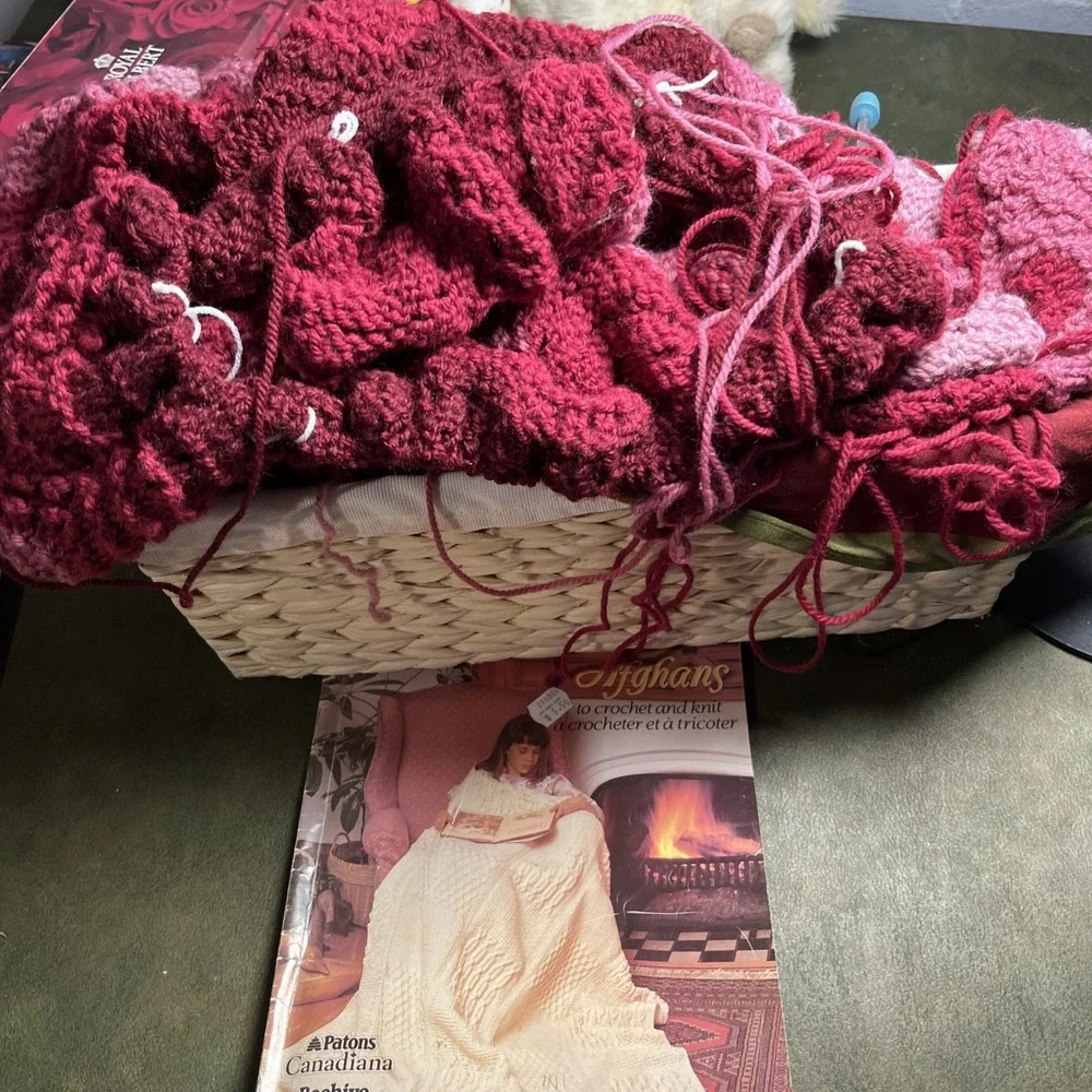 Vintage Handmade Crocheted Afghan Pinks Wave Chevron Pattern Unfinished